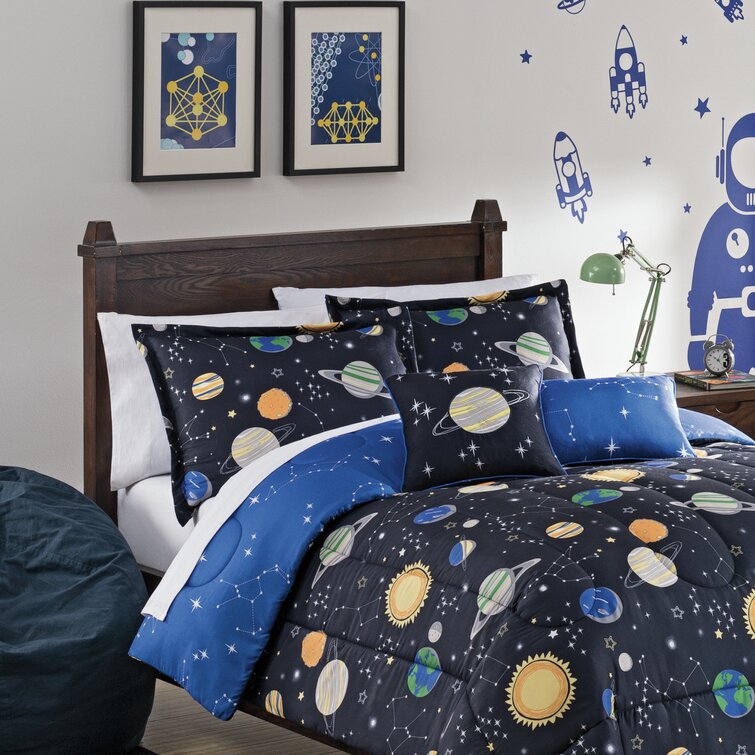 Kids space outlet comforter